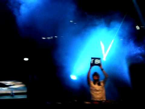 Xteria The Legend Of Dreams - Dash Berlin 01 21-05-11