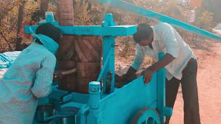preview picture of video 'Best Handmade Sugarcane Juice Ever'