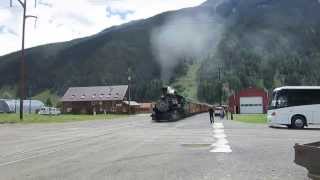 preview picture of video 'Durango to Silverton, CO train arriving in Silverton'