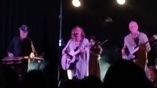 Kasey Chambers - This Flower (LIVE)