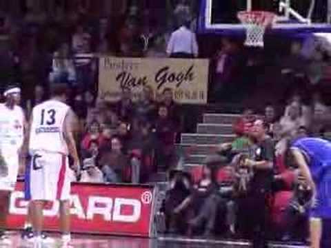 15 03-11-07 BCO-Aalst - Vrijworpen Chris Mc Cray.mpg