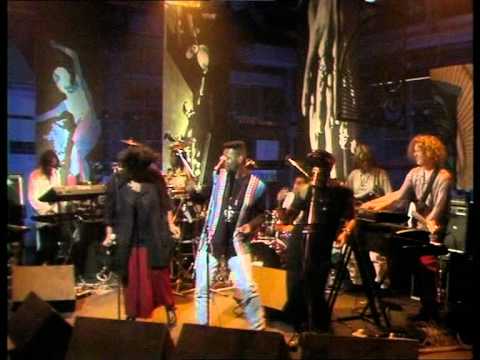 D Influence - No Illusions on Later with Jools Holland