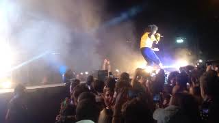 CAPAREZZA-L&#39;INFINTO LIVE CAVA