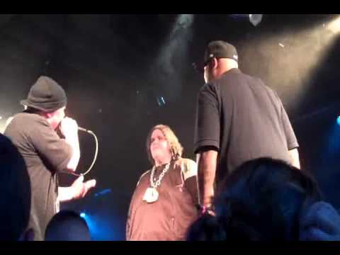 Billy The Fridge vs Bishop I