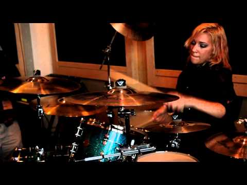Hannah Ford's Solo Performance at Vic's Drum Shop