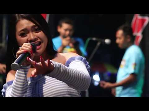 ULFI AGISTA - NGELABUR LANGIT - NEW VIVA MUSICA DEYENG 20 DES 2018