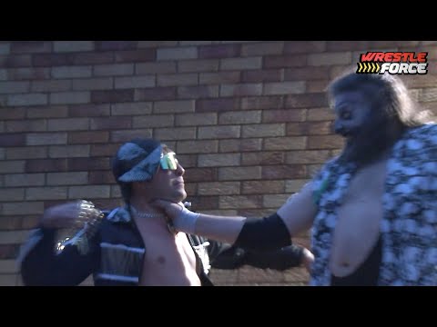 Strange backstage encounter between Voodoo, The Rapmaster & Josh Breen at Romford 22.04.23