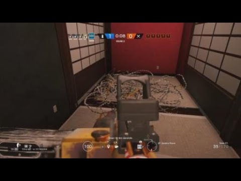 The Frost Mat Glitch (Patched) || Rainbow Six Siege
