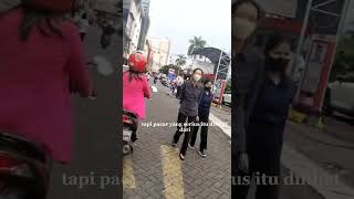 Download lagu Pacar yg serius itu,bukan yg ngajak nikah#status#story#comedy#video#viral#vlog#cantik#pacaran#serius mp3