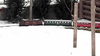 preview picture of video 'Winter Crocodile special on the RhB'
