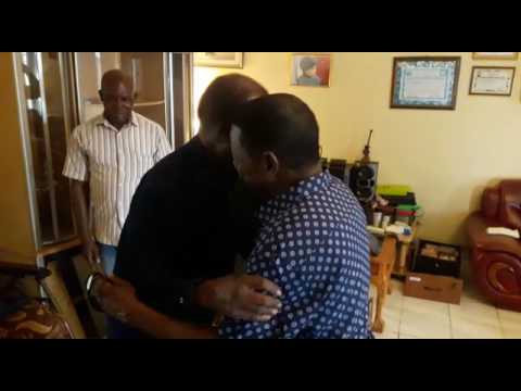 Rdc, Papa Lutumba Simaro Akouna na vieux Sam Mangwana Kitoko pe elengi la Rumba au Top