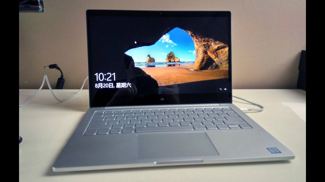 Ноутбук Xiaomi Mi Notebook Air 13.3" (Intel Core i5 6200U 2300 MHz/1920x1080/8Gb/256Gb SSD/NVIDIA GeForce 940MX/Wi-Fi/Bluetooth/Win10 Home RUS) Silver