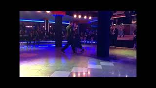 Roberto Herrera y Laura Leguazcue