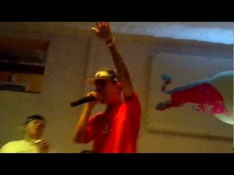 MC MENOR DA PG NO EVOLLUTTION