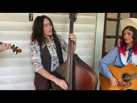 Melissa Carper, featuring Sierra Ferrell--Back When