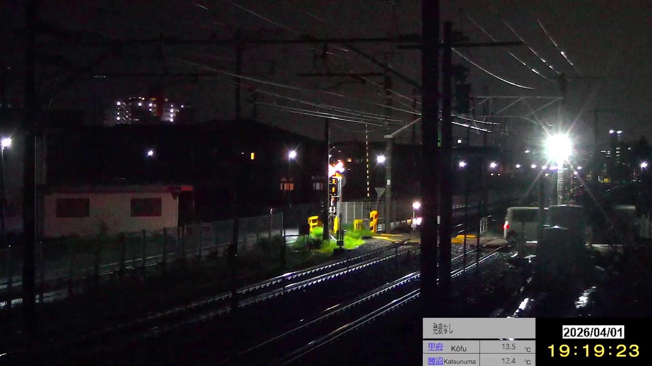 JR 中央本線ライブカメラ② （春日居町 ⇔ 石和温泉）下り甲府、松本方面【3月】