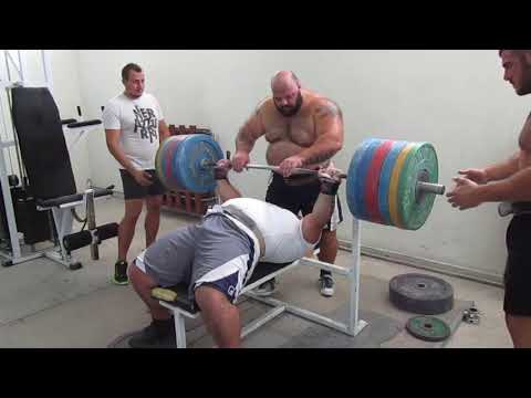 bench press 6x240kg