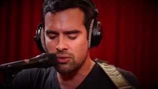Studio Brussel: Gabriel Rios - Skip The Intro (live)