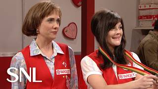 Download lagu Target Lady: New Trainee - SNL mp3 Download lagu Target Lady: New Trainee - SNL mp3