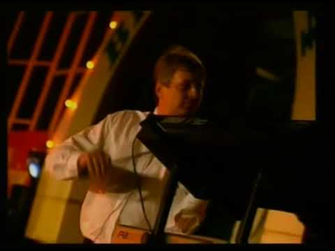 Hule - Kad telefon zazvoni - Svijet Renomea (Renome 19.11.2004.)