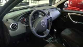 Interior Renault Logan 2014 video versión Colombia