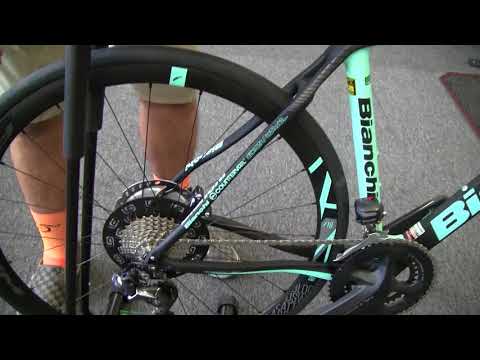 2018 Bianchi Infinito CV Ultegra Di2 Disc Compact - Velo Wrench Bike Shop