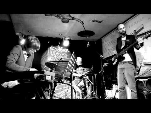 DOGMA trio - For My Daughter (live in Divan)