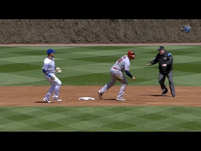 Justin Bour out on the base-paths vs The Cubs, a breakdown