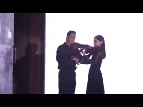 Donnie sibarani-Kutinggikan NamaMu