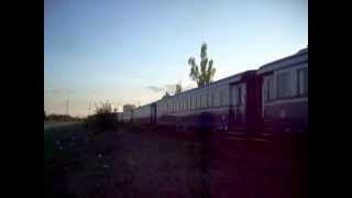 preview picture of video 'Trenul Regal & 230.516 in drum spre Gara Mogosoaia dupa programul Scoala Altfel, 13.04.2014'