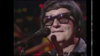 Roy Orbison - Pretty Woman (Live at Austin City Limits)