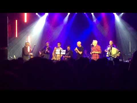 And If Venice Is Sinking - Spirit of the West (and friends, live at the Mod Club)