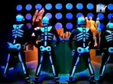 Daft Punk vs Armand Van Helden - Around The World/ U Don't Know Me MTV Mashup