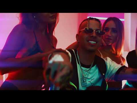 J Alvarez, Miky Woodz, Rauw Alejandro & Jon Z - Si Mija Si