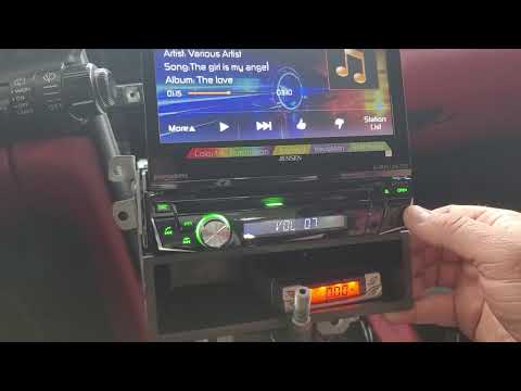Jensen/Dual VX7014 Fold out TFT single DIN head unit. Not working properly.