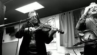 Delia / The Grascals