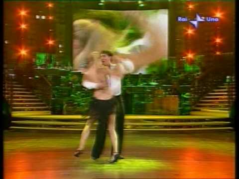 merengue Raimondo Todaro Cristina Chiabotto