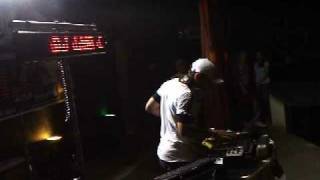 preview picture of video 'DJ LMA NA DANCETERIA PARAFUSO DIA 04 DE ABRIL DE 2009'