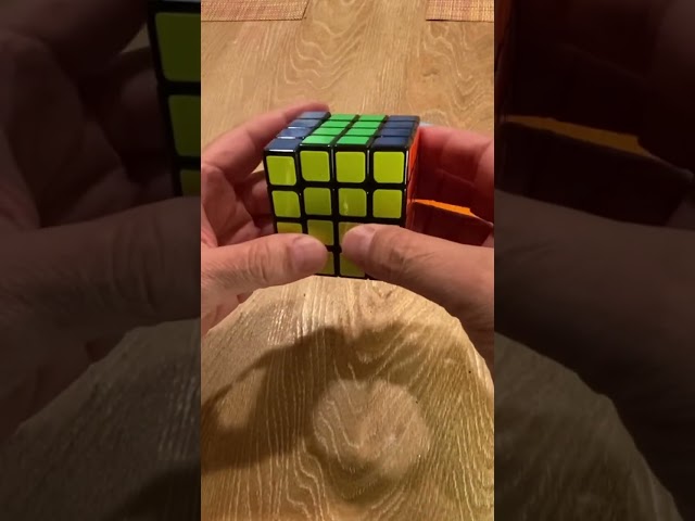 Vídeo relacionado con Rubiks - Cubo De Rubik 4x4 - Rompecabezas Adultos Y Rompecabezas Niños | Rubik Cube De Bolsillo para Desafiar La Mente | Regalo Niño 8 Años O Más | Juegos Niños 8 Años