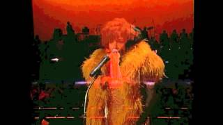SINGERS SHOWDOWN #1 Vic Damone VS Shirley Bassey THIS IS MY LIFE