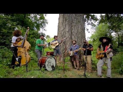 Road Sessions: Larry and His Flask - Pandemonium (opbmusic)