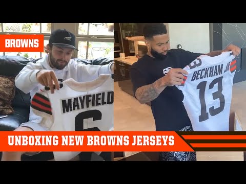 Players unbox new Browns jerseys | Cleveland Browns