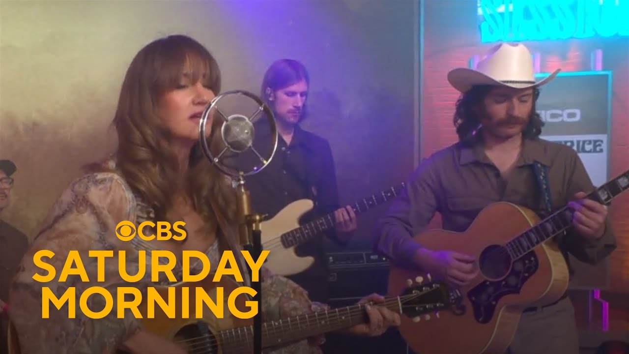 Saturday Sessions: Margo Price performs "Red Eye Flight"