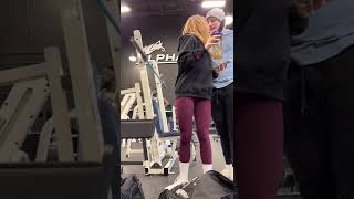 Go to the gym with your bf/gf it’s a fun time 🤪 #viral #gymcouple #fitness #fyp