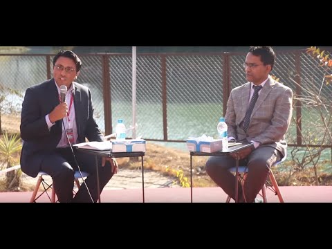 इतिहासमा अर्थ: स्वर्णिम वाग्ले र विश्व पौडेल (2017)