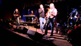 Steve Holy-Brand New Girlfriend