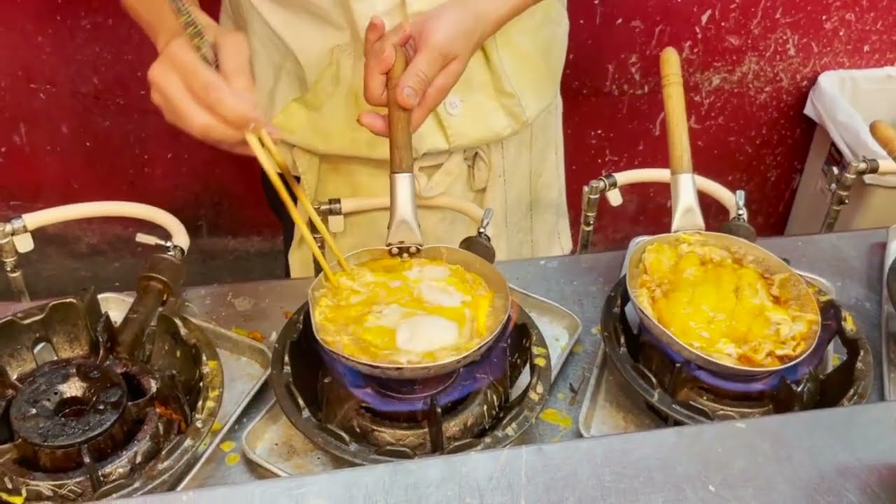 【職人技 】ふわとろカツ丼を3人前同時に仕上げる- Japanese Street Food - Katsudon , Curry and Tonkatsu