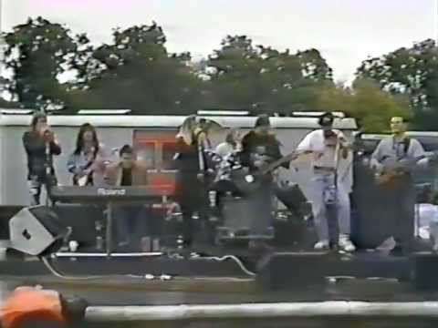 Sam Brown with Joe Brown & Jools Holland - Mystery Train (Live 1990)