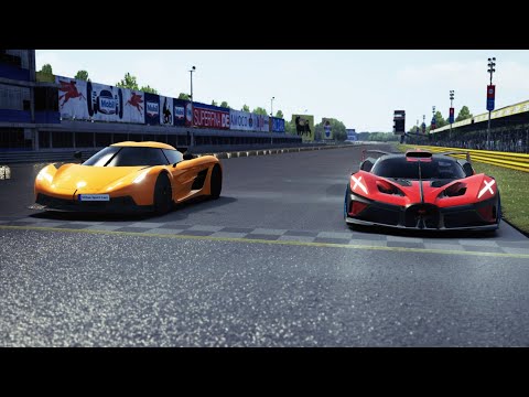 Bugatti Bolide vs Koenigsegg Jesko Absolut at Monza Full Course