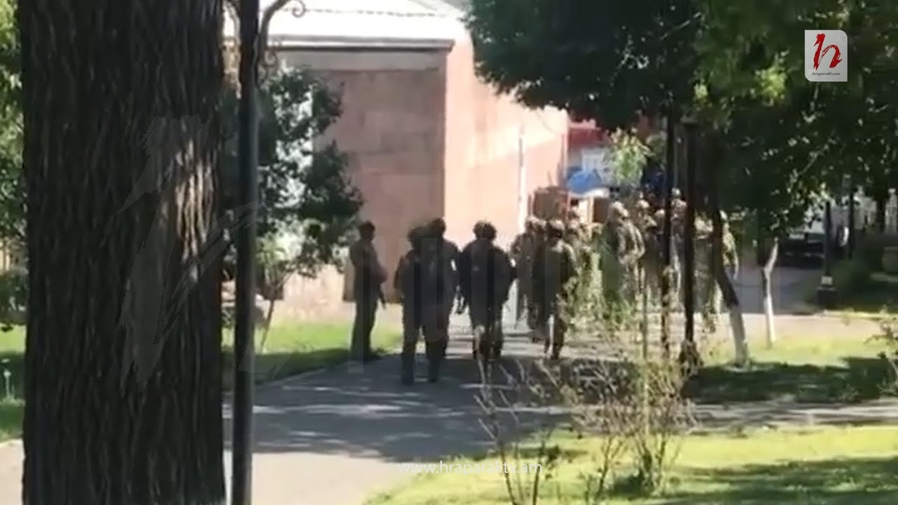 Զորք է բերվում ԱԺ